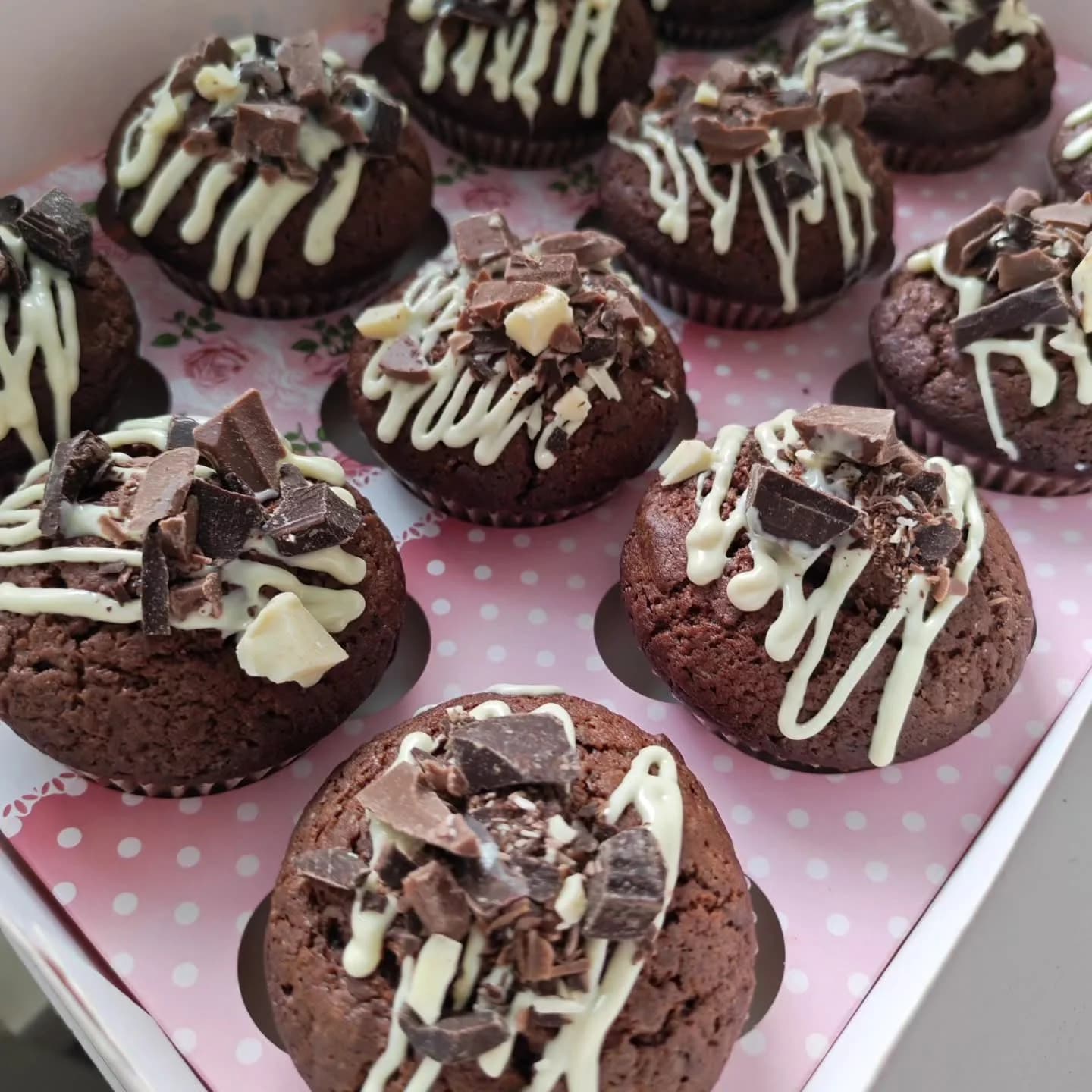 Suklaa muffinssit